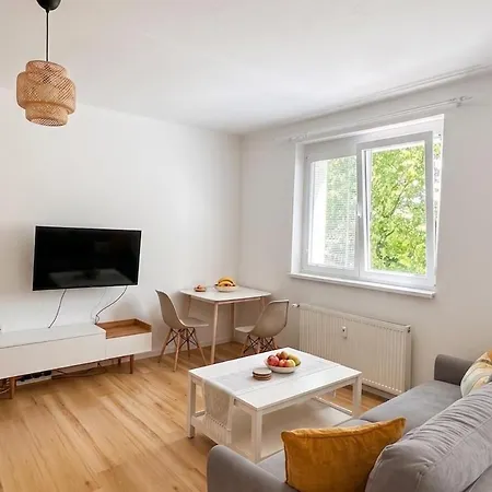 아파트 Cozy In New Town